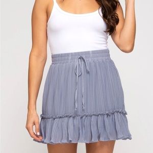 She + Sky pleated skirt